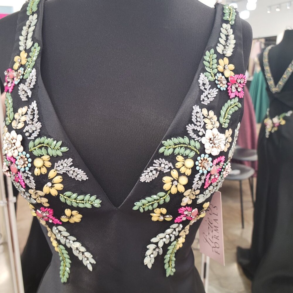 Beaded black fitted gown size xs
